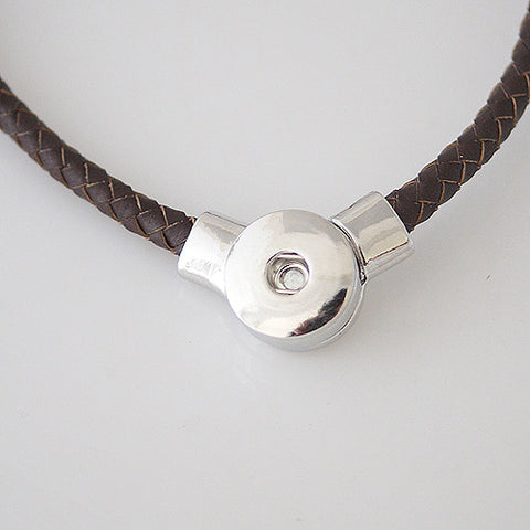 Leather necklace