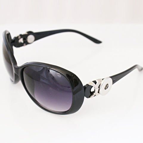 Black sunglasses